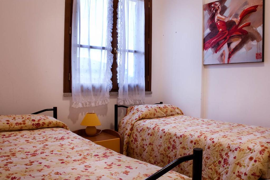 Assia Spa Fucecchio Cameră foto